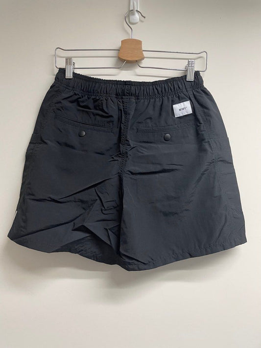WTAPS UDT SHORTS NYLON WEATHER BLACK 01 04