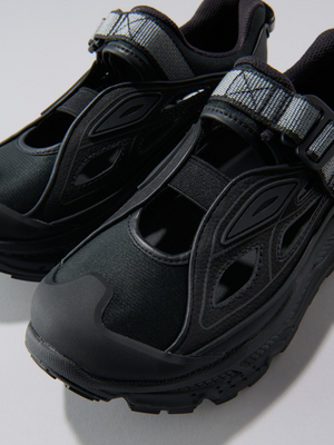 限時預訂 Hoka Stinson Breeze Black