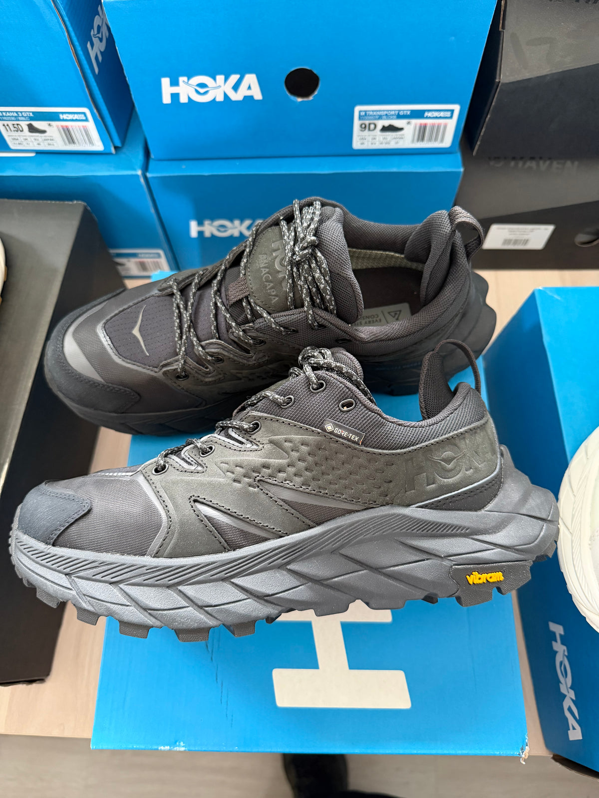 Hoka Men's Anacapa Low GTX Black