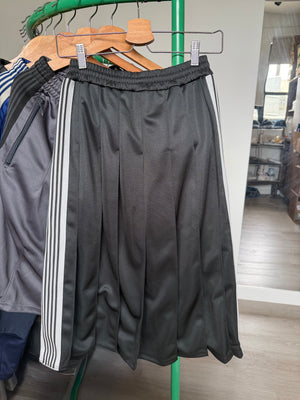 現貨 Needles Pleated Track Skirt - Poly Smooth Charcoal