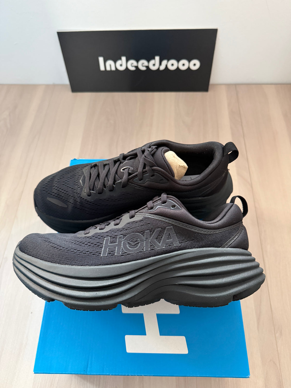 半價優惠 Hoka Women's Bondi 8 Black