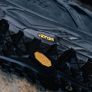 現貨 Hoka Tor Ultra Lo Gore Tex Black