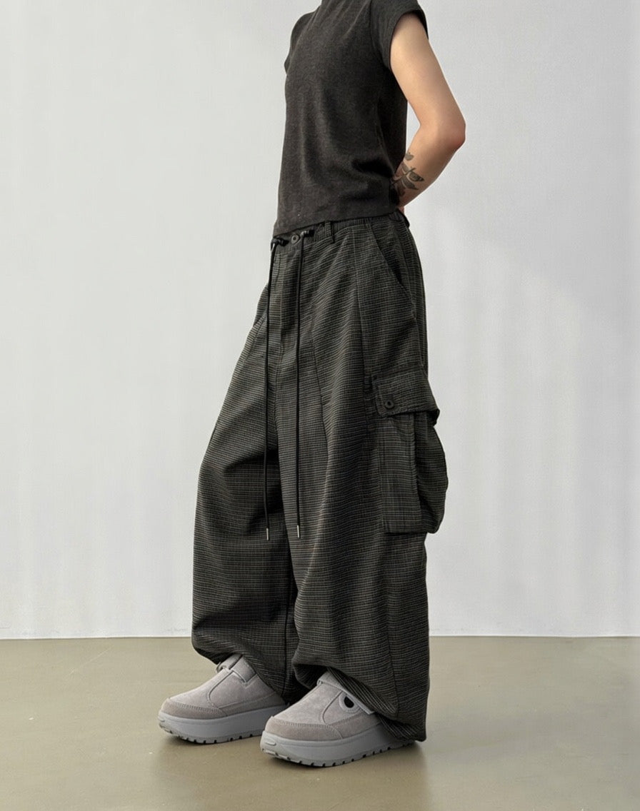 Farmer ‘s MKT Checker Wide Leg Cargo Pants