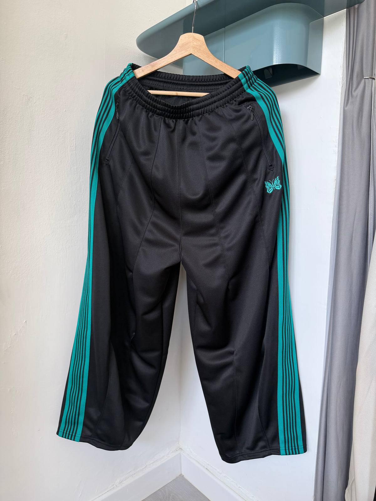 現貨 Needles 別注H.D TRACK PANTS - POLY SMOOTH