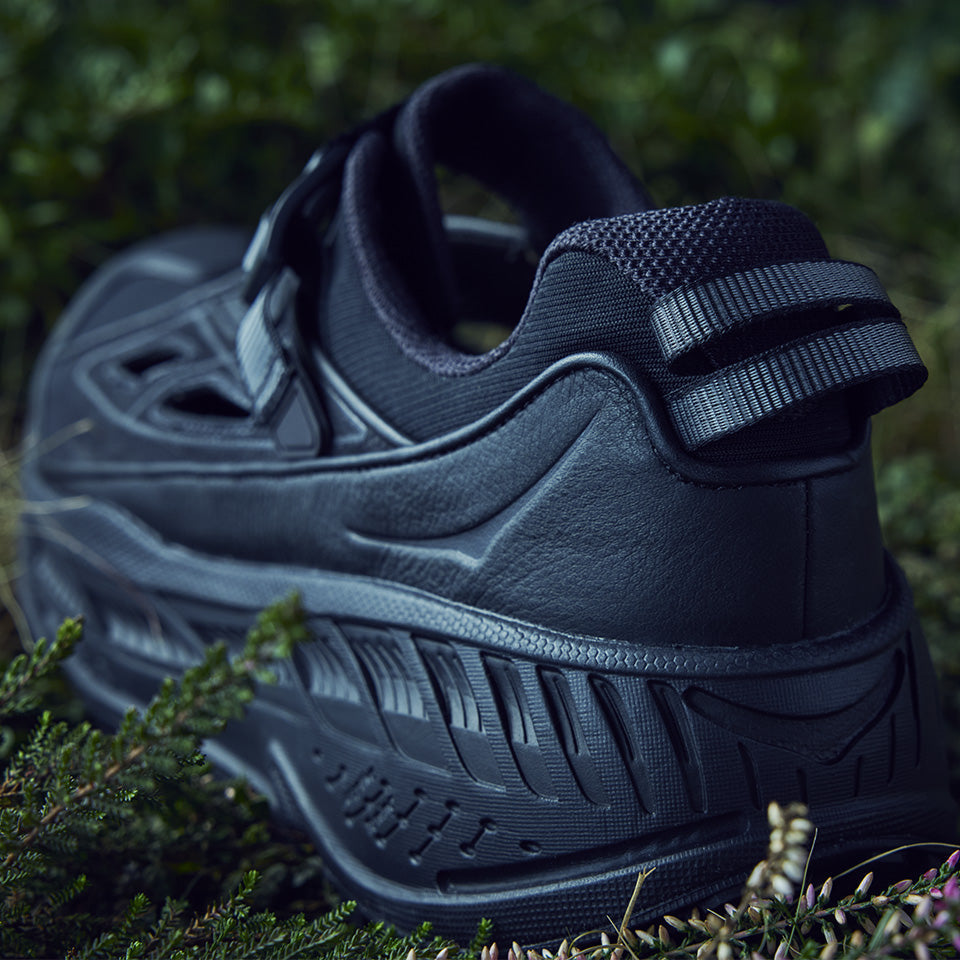 限時預訂 Hoka Stinson Breeze Black / Carbon Black