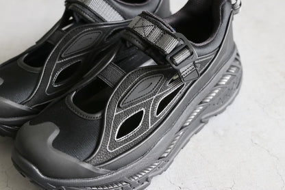 限時預訂 Hoka Stinson Breeze Black / Carbon Black